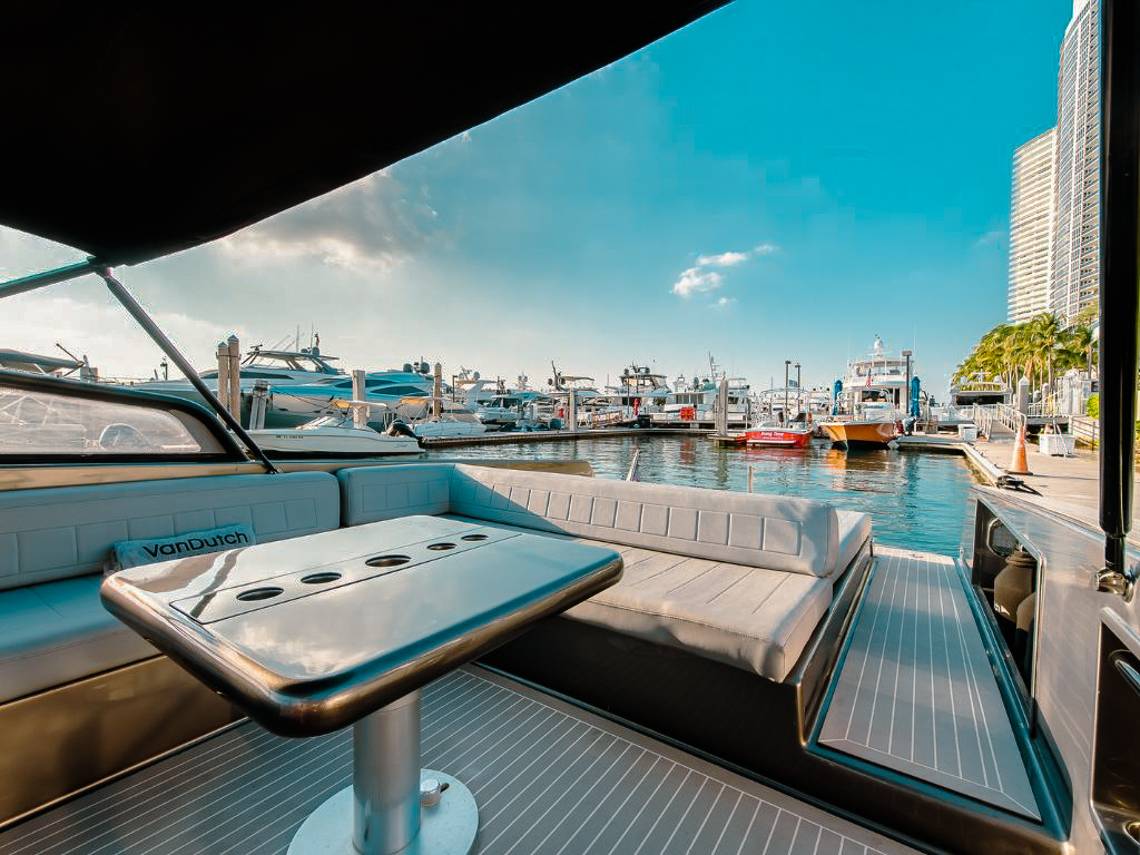 View of the open deck and seating on the 40 Vandutch IV yacht