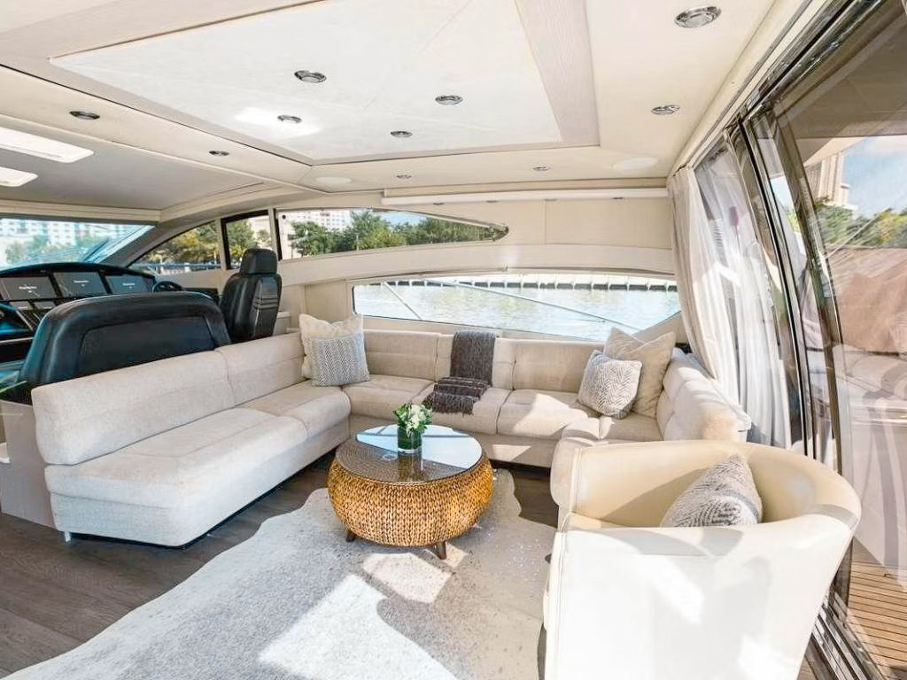 Aft deck of 72 Sunseeker with seating