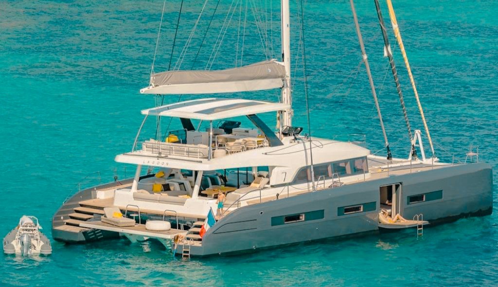 Caribbean Yacht Charter with Seabob — 5 Crewed Multi-Day Boats