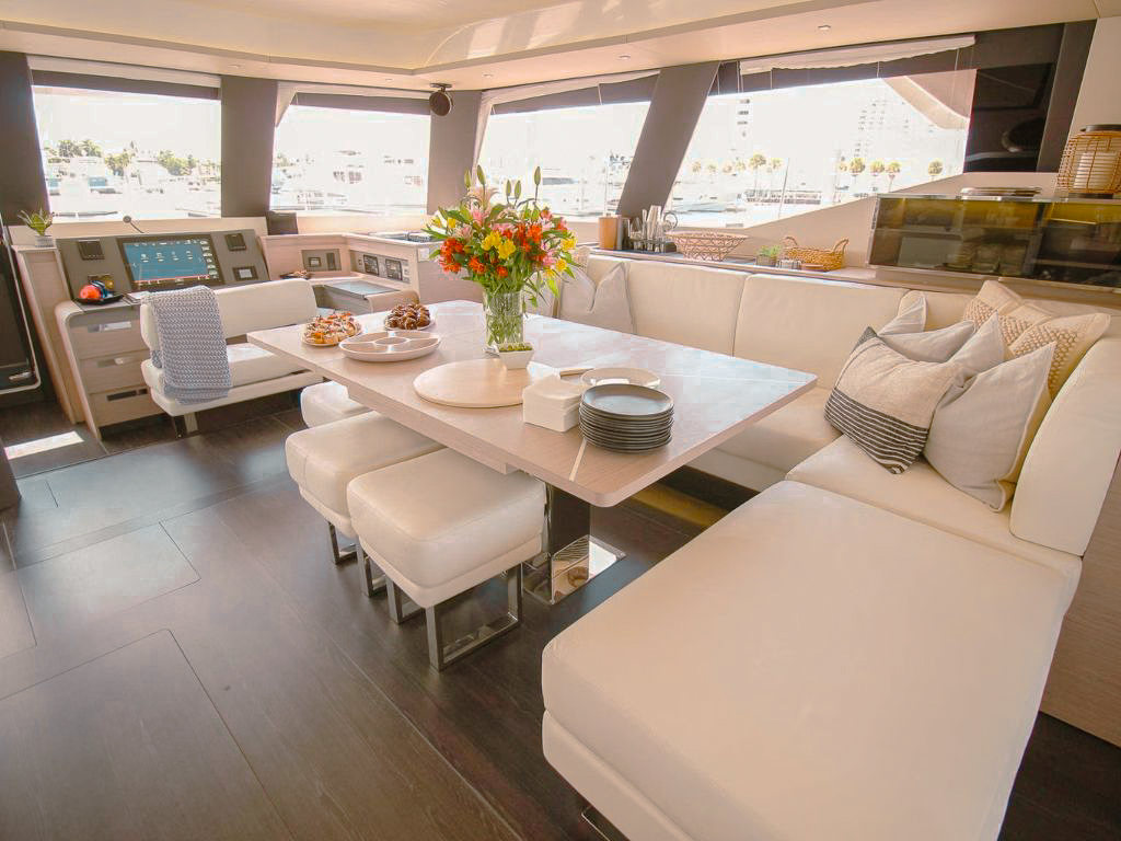 Overview of the spacious deck and lounging area on the 67 Fountaine Pajot