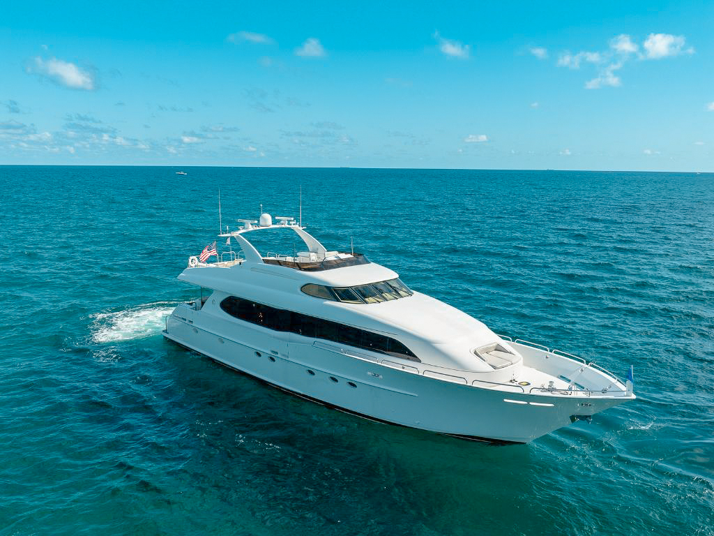 Luxurious 94ft Lazzara yacht charter cruising the waters of Fort Lauderdale, Florida.