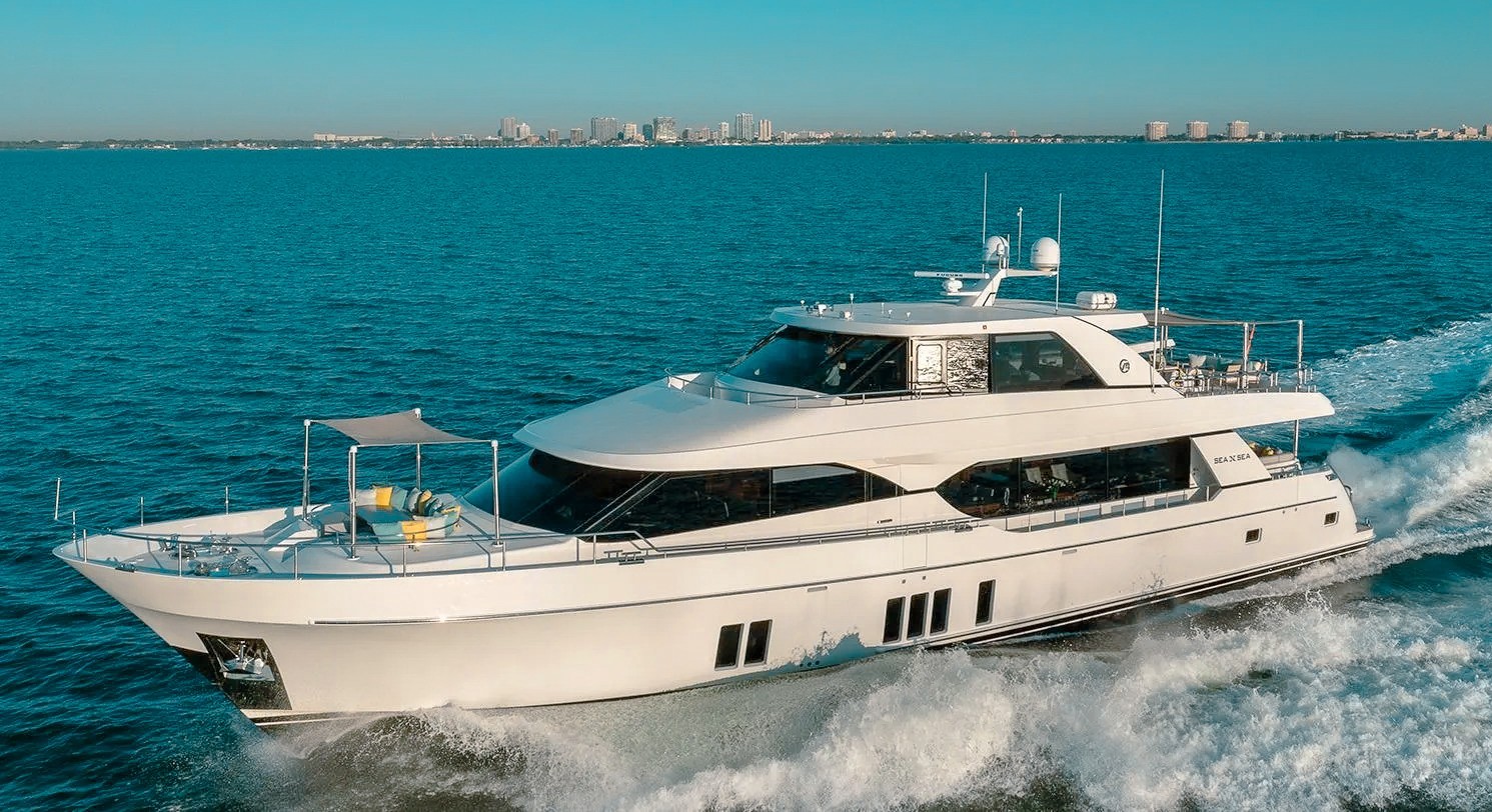 Private Yacht Charter in The Bahamas — 5 Crewed Azimut Multi-Day Voyages Private Yacht Charter in The Bahamas — 5 Crewed Azimut Multi-Day Voyages