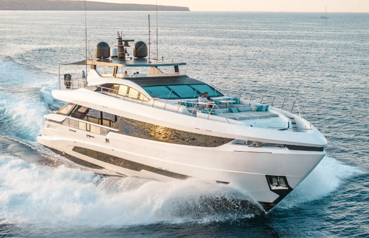 110 Mangusta superyacht available for private Caribbean charter