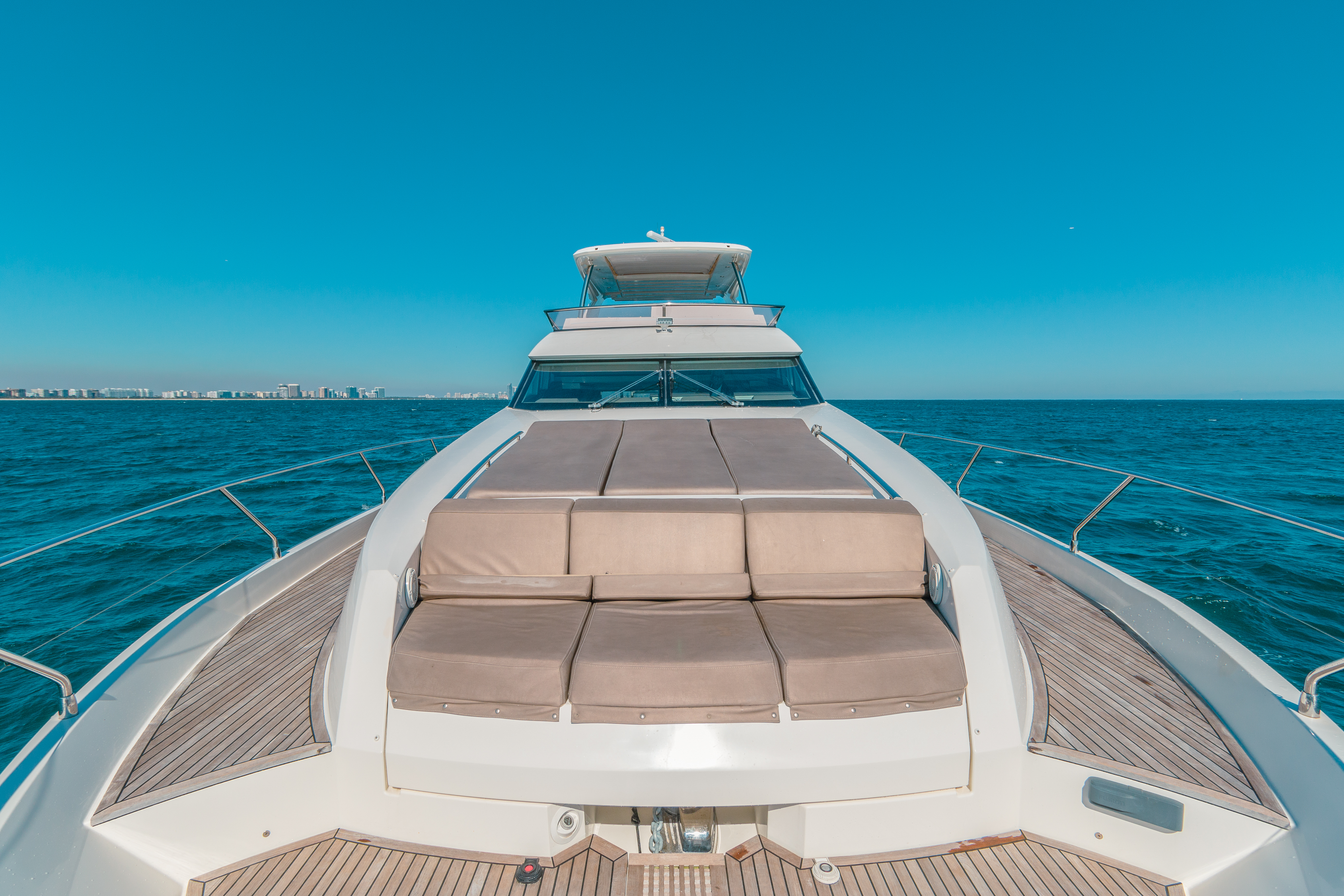 Front deck of 75 Prestige yacht with sunpad